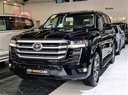 تۆیۆتا لاند کروزەر